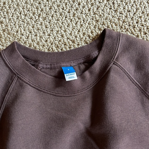 NWT Old Navy Active Brown Crewneck - Picture 3 of 5